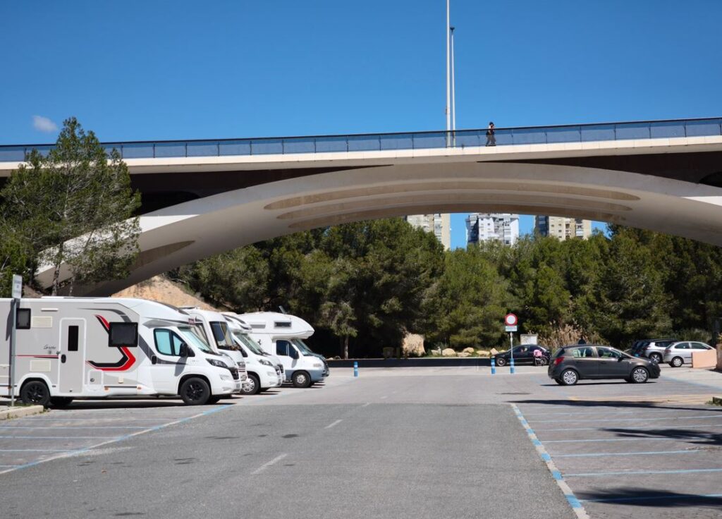 parking gratis autocaravanas benidorm